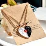 Lover's necklace